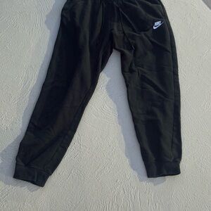 Nike Black Sweatpants with Elastic Cuffs and Tapered Fit